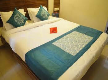 Oyo Rooms Railway Station Ankleshwar المظهر الخارجي الصورة